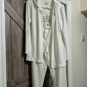 Chic Cream 2 piece Set Jacket & Pants
NWT. Soft fabric perfect for casual wear